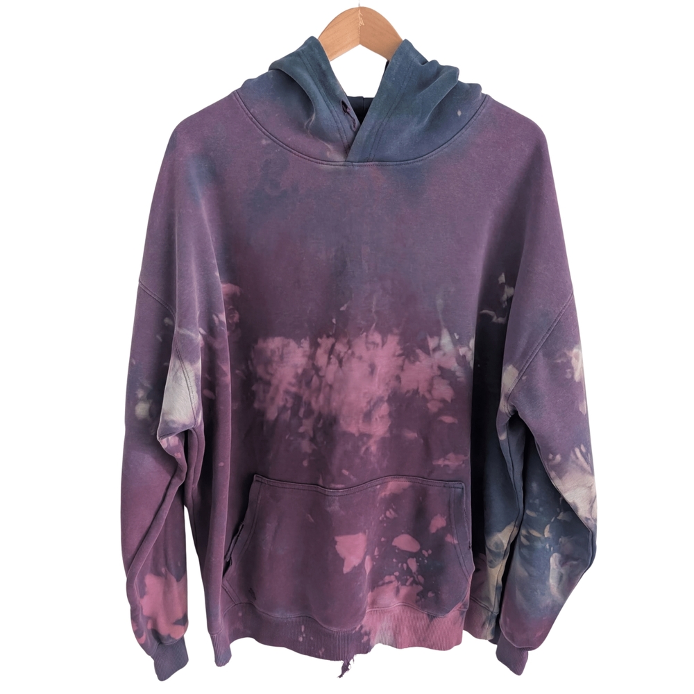 Midnight Bloom — Edition 01